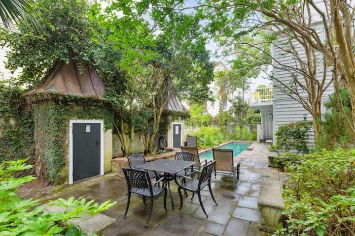 Serene Cottage With Beautiful Garden And Heated Pool Charleston Extérieur photo