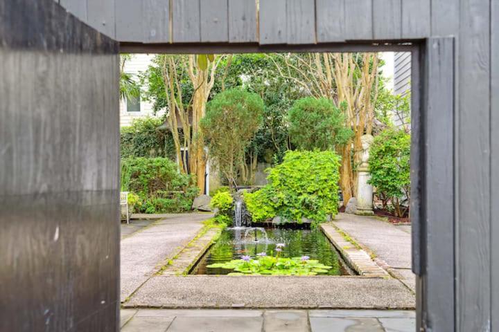 Serene Cottage With Beautiful Garden And Heated Pool Charleston Extérieur photo